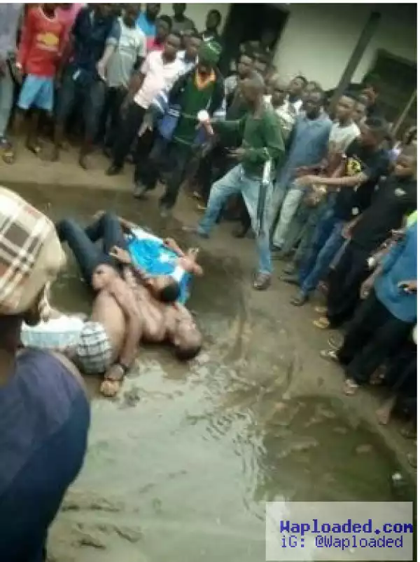 Mob beats up suspected robbers who broke into pastor’s house in Delta [PHOTOS]